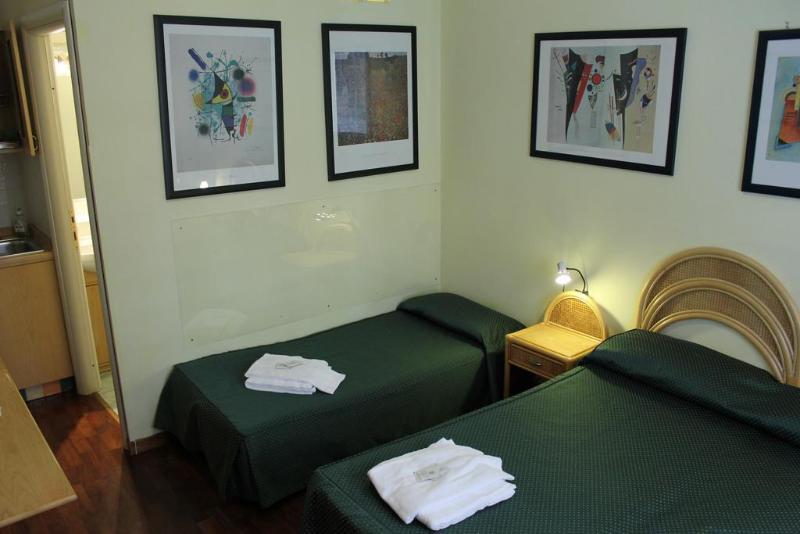 Tourist House Ostiense 2 Apartment *